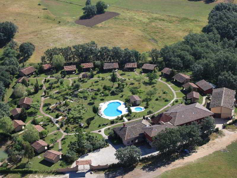 Hotel El Mirlo Blanco Канделеда Экстерьер фото